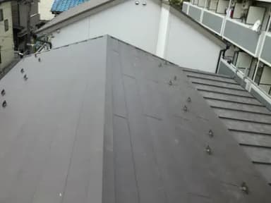 屋根葺き替え工事