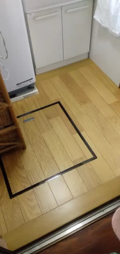 洗面所の床張替