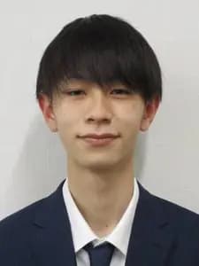 内堀　蓮太