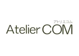 アトリエコムのロゴ画像