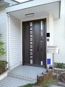 玄関ドア