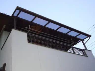 ベランダ屋根修理