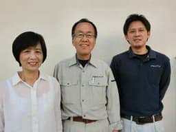 合同会社クリアのロゴ画像