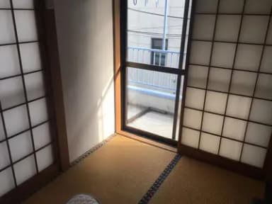 2階の賃貸部分を2世帯用にリノベーション