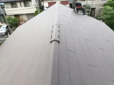 屋根かぶせ葺き