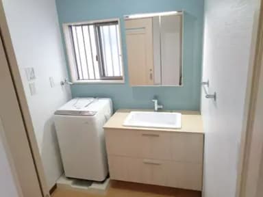 洗面所を明るくスタイリッシュに!