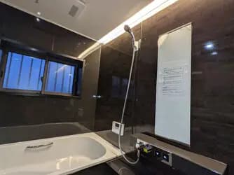 身体の大きな方にもゆったりお風呂