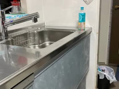 汚れがひどいキッチンをピカピカに