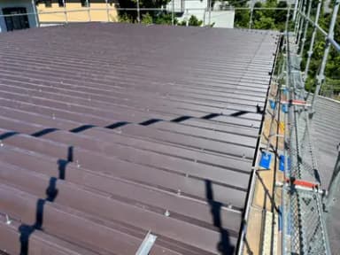 倉庫屋根 折板葺き替え