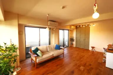 デザインセンスが光る開放的なリビング