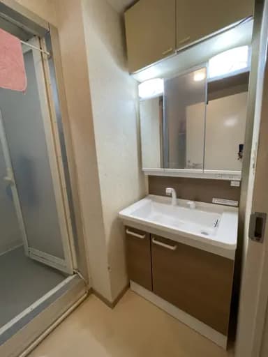 洗面化粧台交換