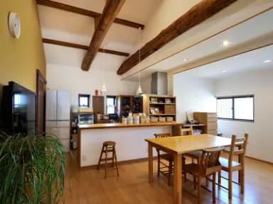 太陽光と木の温もりで、幸せがあふれる快適な空間