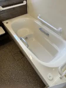 手すりも補助金で!浴室改修工事