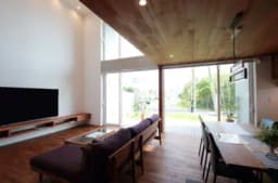 株式会社丸尾建築のロゴ画像