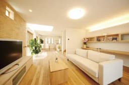 株式会社リバティホームのロゴ画像