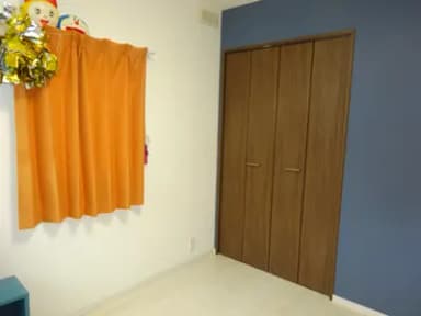 クローゼット間仕切り