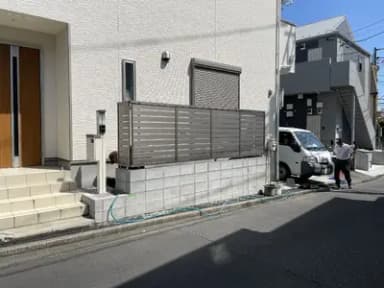 目隠しフェンスの設置