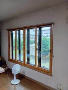 リビングの出窓。内窓取付で断熱性能が大きく変わります!