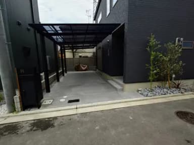 カーポートに縦2連棟を施工した新築外構工事