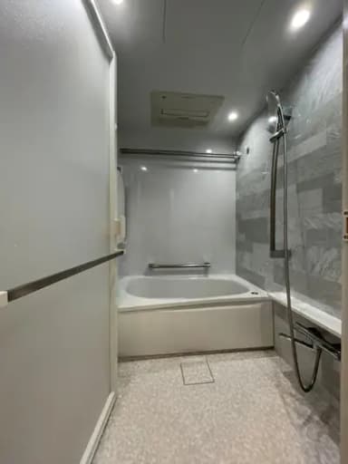 明るく清潔、こだわりの水回り3点リフォーム