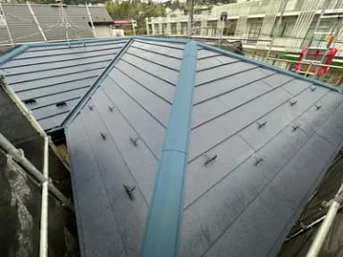 屋根のカバー工事