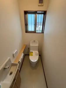 トイレ交換リフォーム(豊川市K様邸)TOTO / ZJ